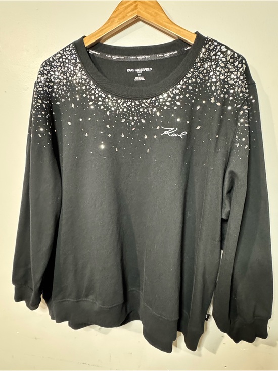 Karl Lagerfeld Sweaters - Karl Lagerfeld Black Sweatshirt with Silver Speckle Yoke